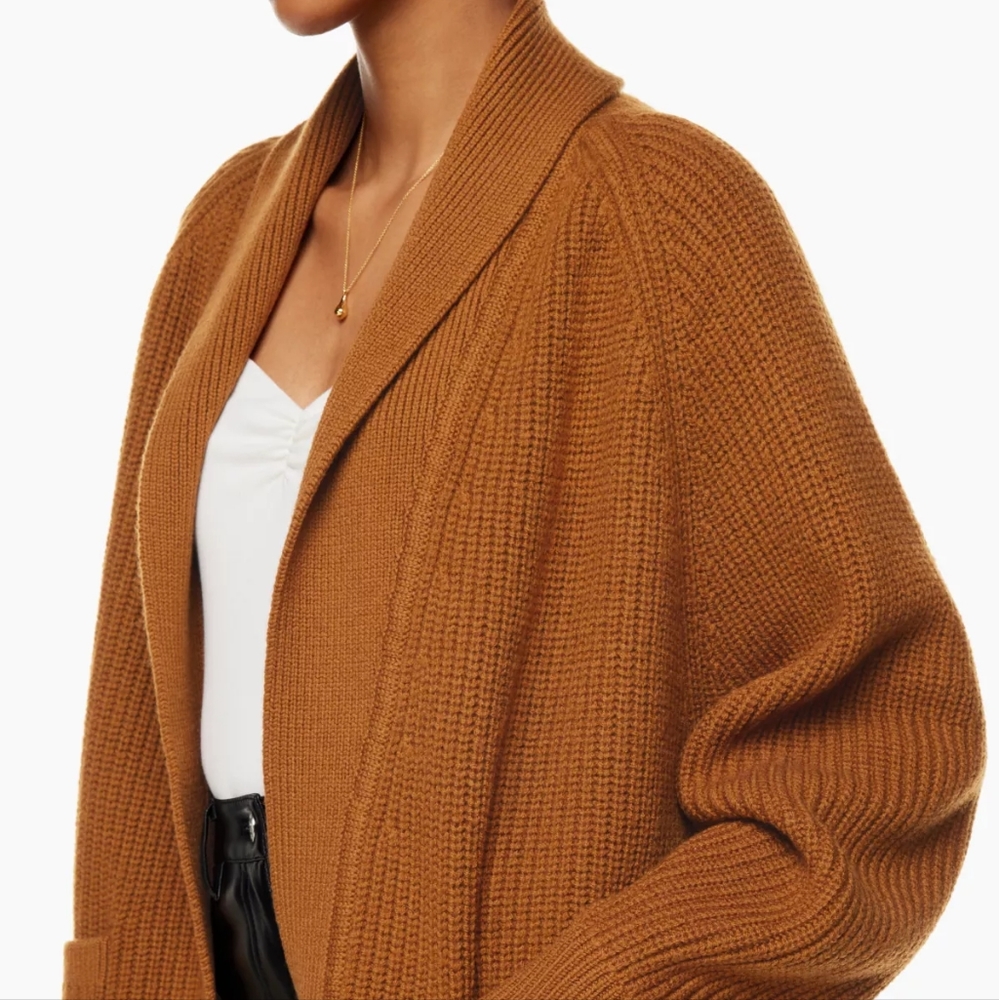 Aritzia Wilfred Travel Cardigan - Picture 3 of 8